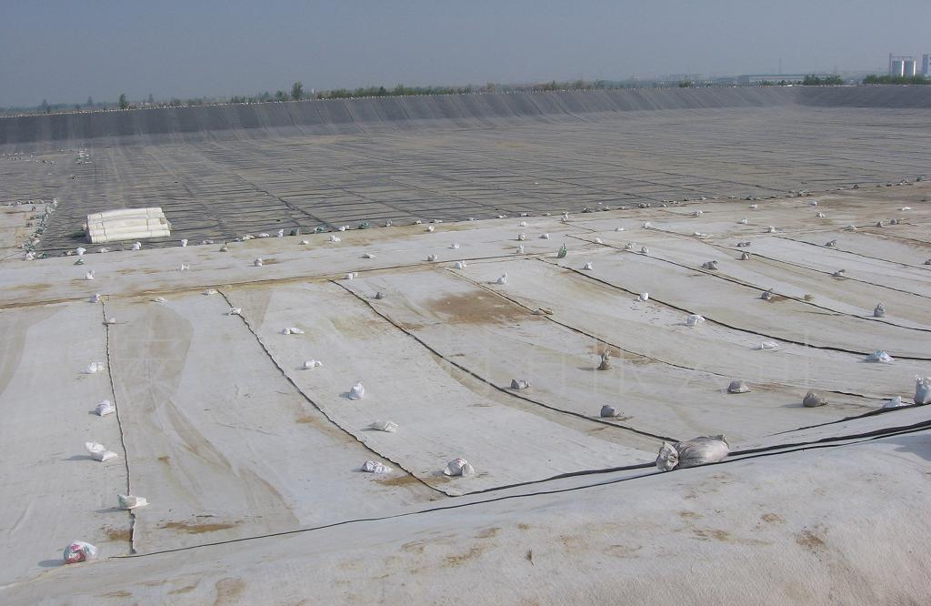 采用HDPE土工膜為核心填埋場都怎樣了？